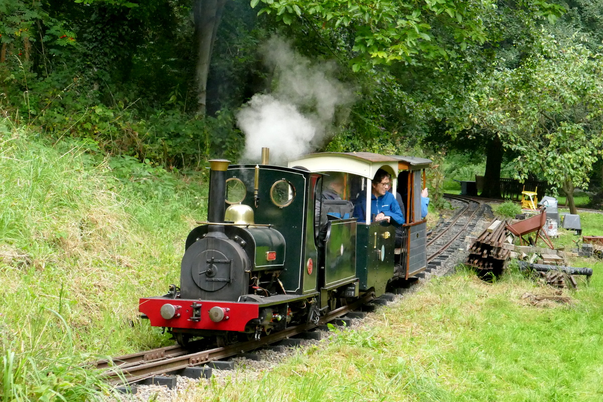 Visiting loco 'Nelly' at the Barn Well Hill Railway